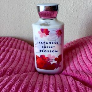 NWOT Bath Body Works Cherry Blossom lotion